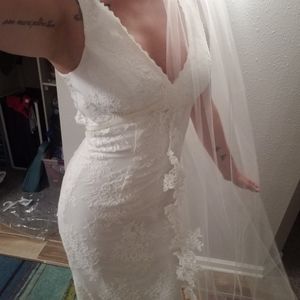 Wedding dress